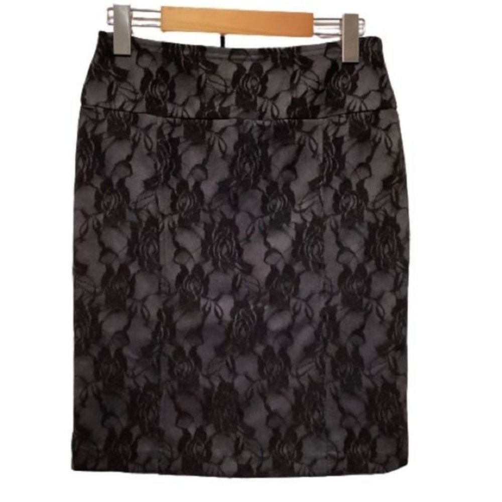 STUDIO POINT BLACK LACE SKIRT